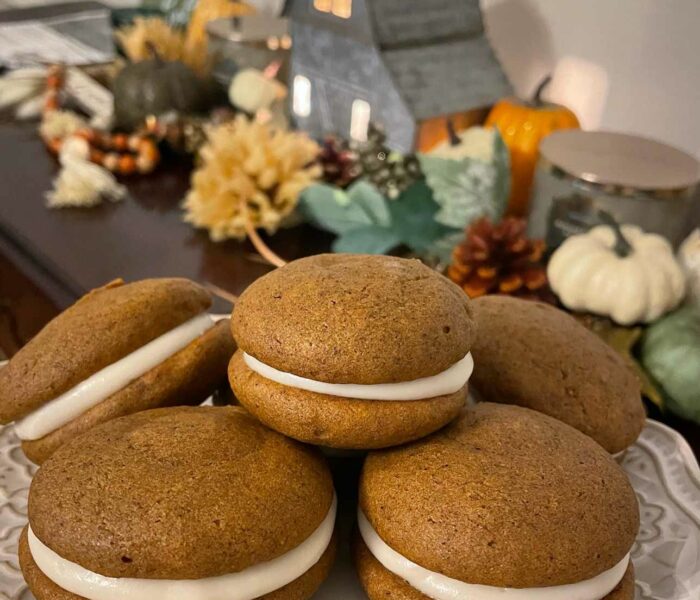 Pumpkin Spice Whoopie Pies